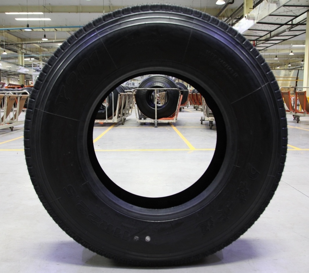 295/75R22.5 Y201 Truck Radial Tires Tubeless Tyre TBR Steer Wheel Position for Truck Parts