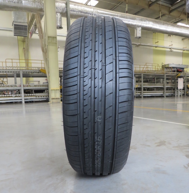 Duraturn Radial PCR Tyre 195 65 15 205 55 16 215 60 16 Wholesale China Cheap Radial Auto Car Tires 205/55/16 Tyres