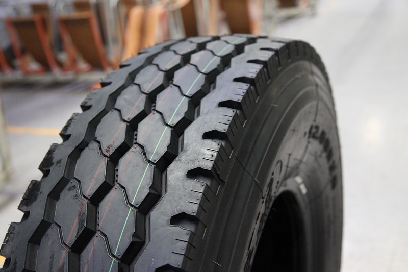 11.00R20 Y602+ truck tire heavy truck tires commercial truck general wheels cheap tyres