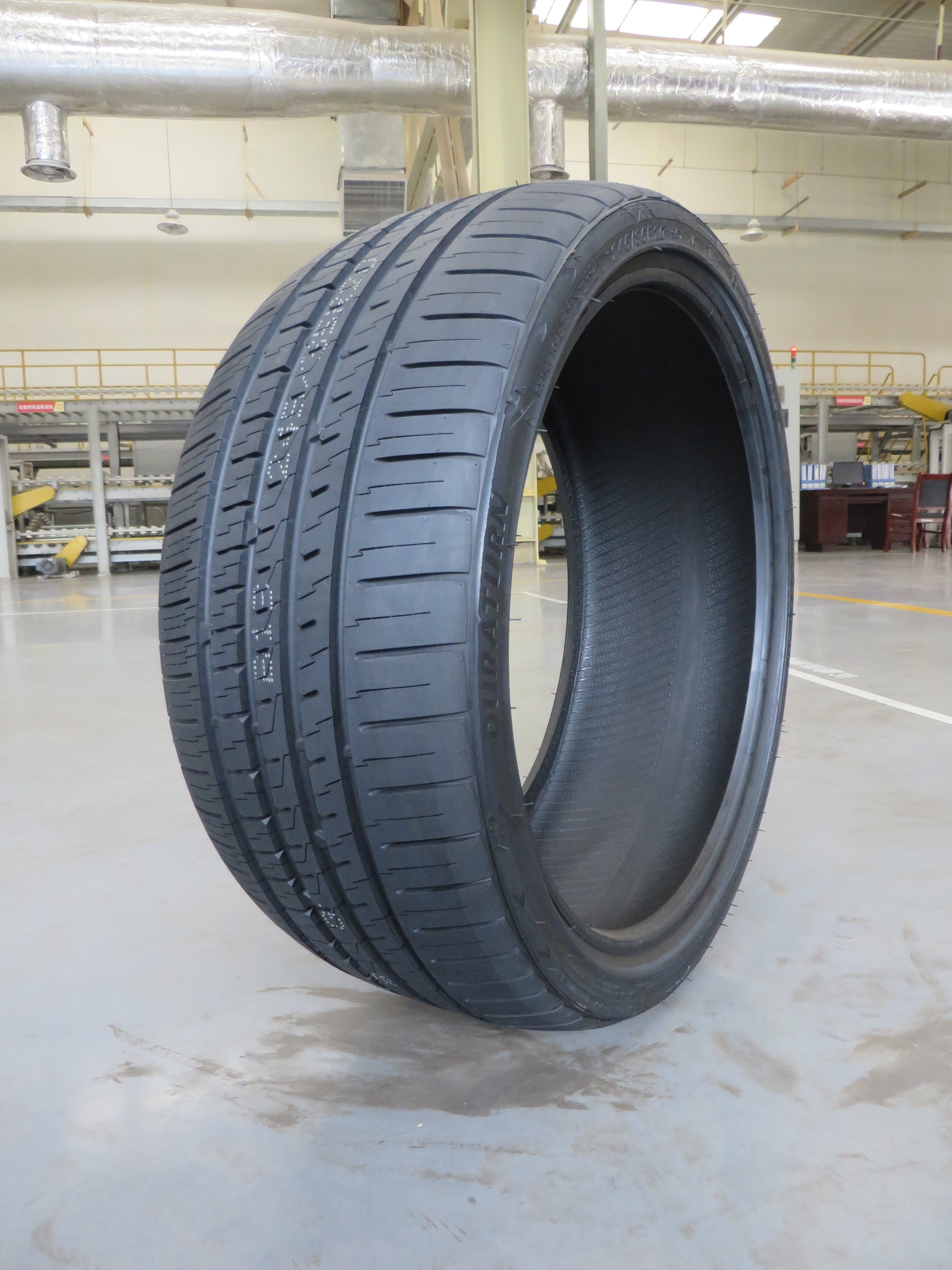 195/45R17 85W tyres for cars Chinese brand passenger car tires UHP mozzo sport vehicles wheels for wholesale