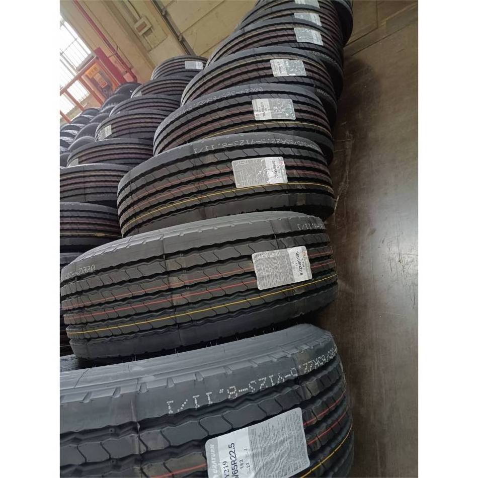 Y219 Long Haul Tailer Wheel Tire 385/55R22.5 Long Distance Transport for Commercial Truck Dumper Dump Truck Tipper Tyre