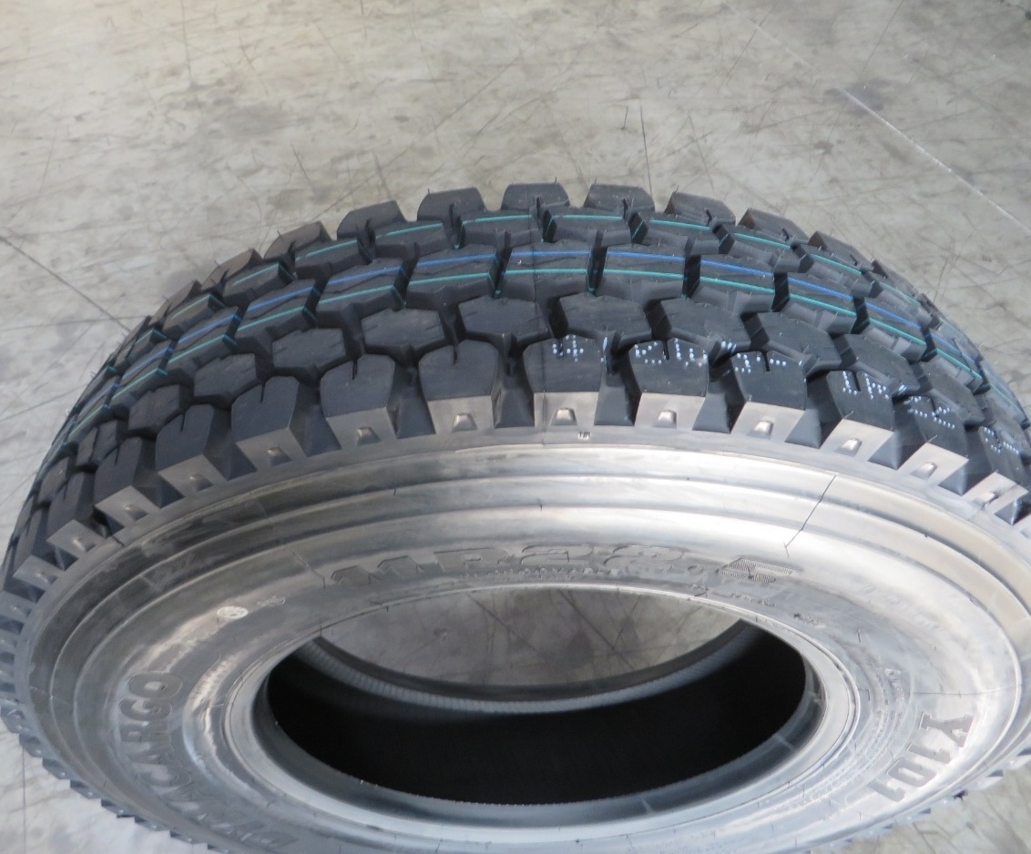 315/80R22.5 Y101 DD10 Truck Tyres Radial Tubeless Tire Drive Wheel Position for Multiple-purpose Transport