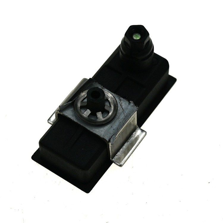 YH2237 Plastic push to close lock toggle locks snap latch