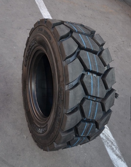 Factory Wholesale Skid Steer Tyre 10-16.5 Sks-3 Pattern