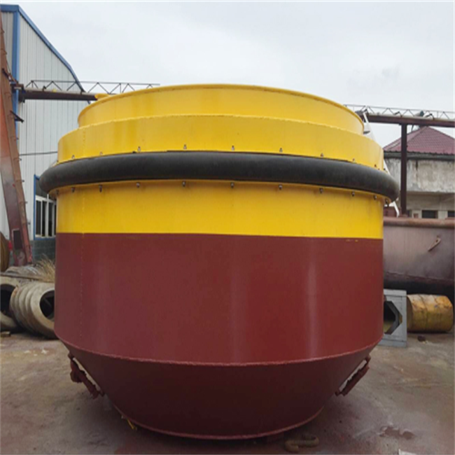 Large ocean floating steel mooring buoys for handling and transfer