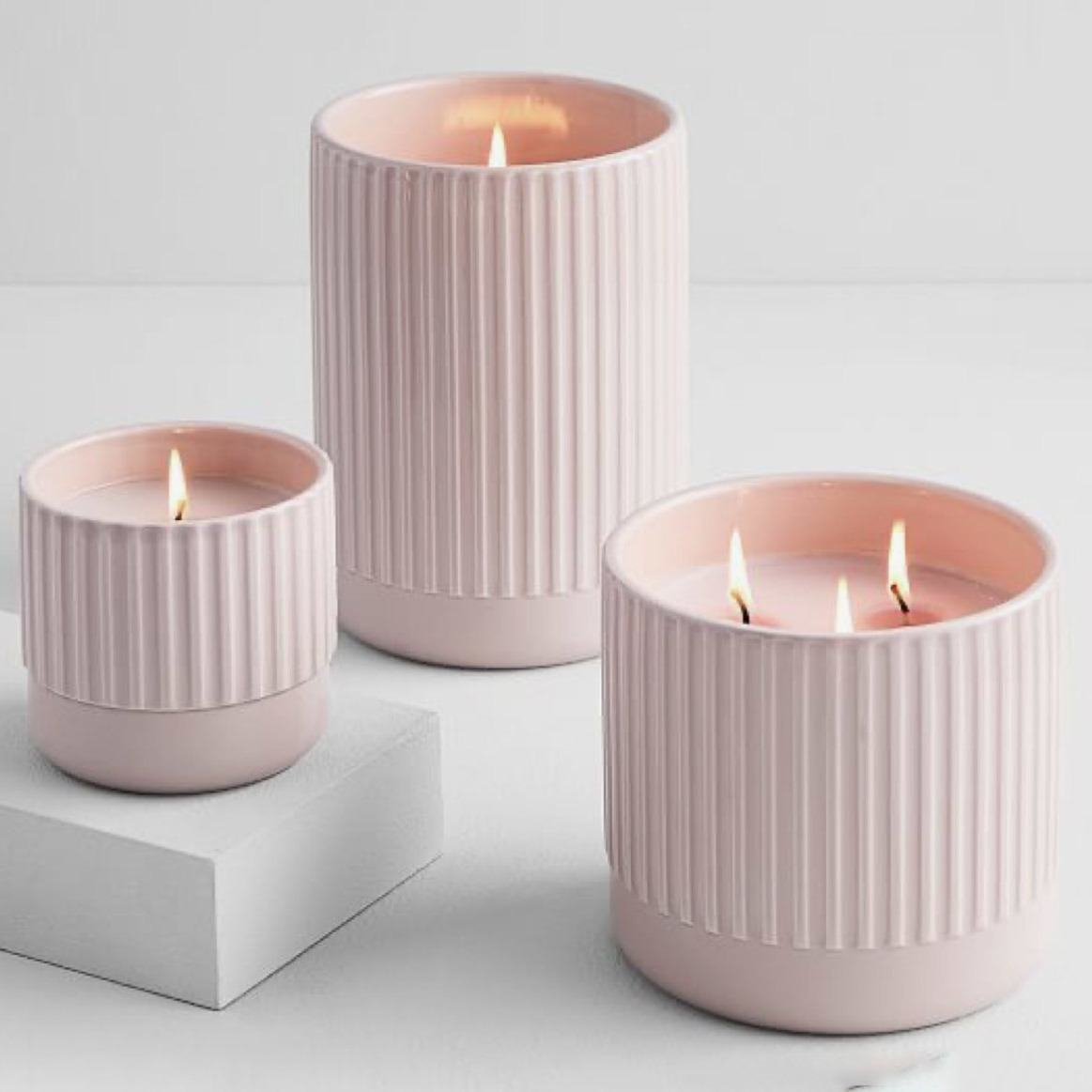 2023  luxury empty ceramic candle jars with spout