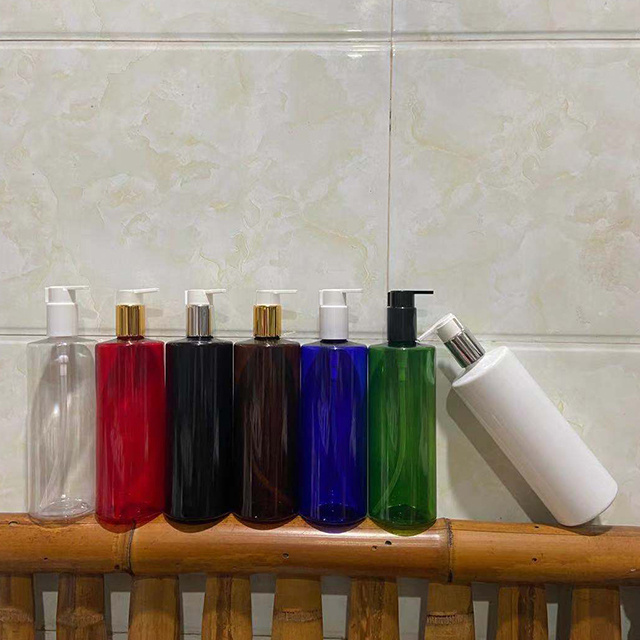 Hengjian 500ml amber blue green white black red plastic lotion pump bottle for shampoo and hair conditional and bath liquid