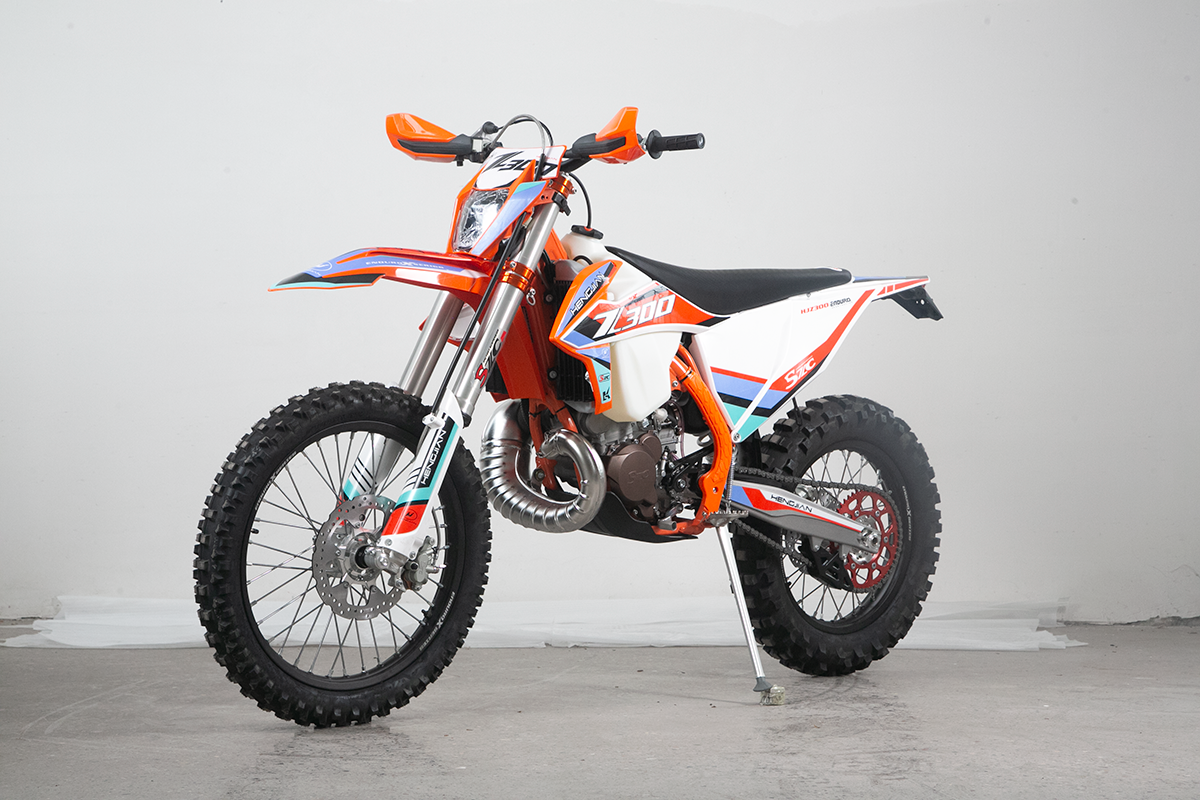 Hengjian Good Quality 300CC Dirt Bikes Off Road Motorcycles KTM 2 Stroke Water Cooling Minibike