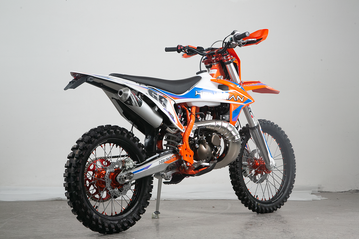 Chongqing Ktm Styles Moto Enduro Off-road Motorcycles 250cc 2 Stroke Dirt Bike 250cc 300cc Motocross for adults