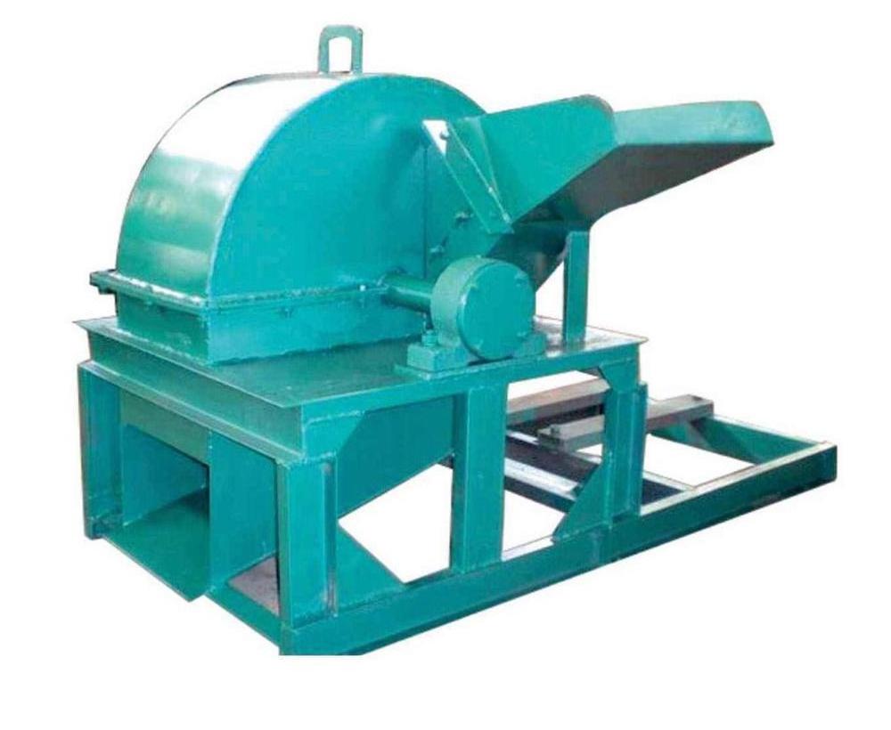 Grinding Wood Chips to Sawdust Machine / Wood Grinder Crusher