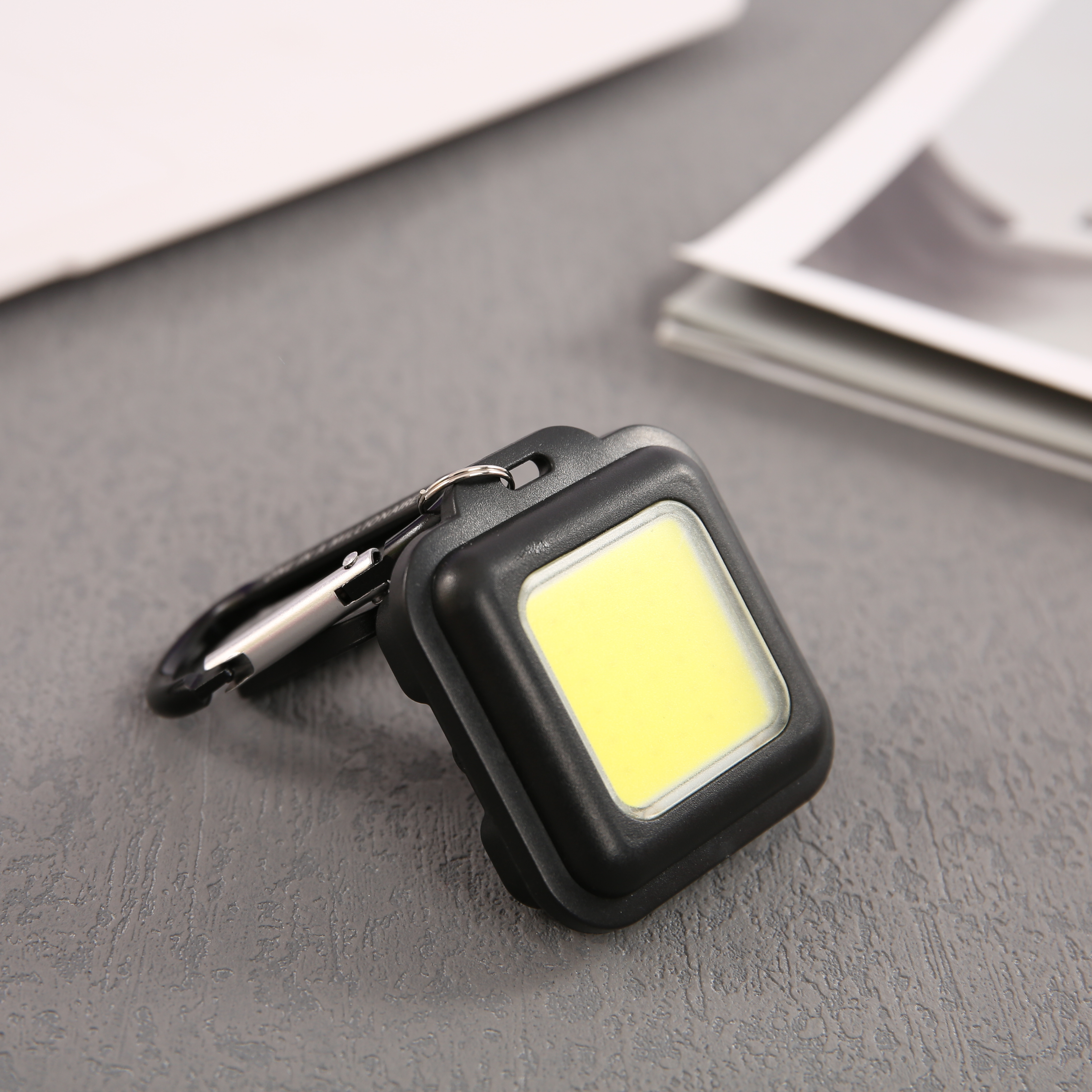 USB Rechargeable Mini Work Light Keychain Portable LED Flashlight Outdoor Camping Lantern Emergency Lamp COB Led Light Keyring