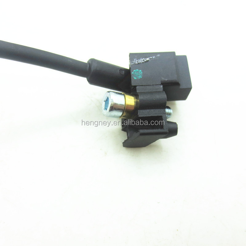 Hengney auto parts 030957147T For SKODA Polo Crankshaft position sensor