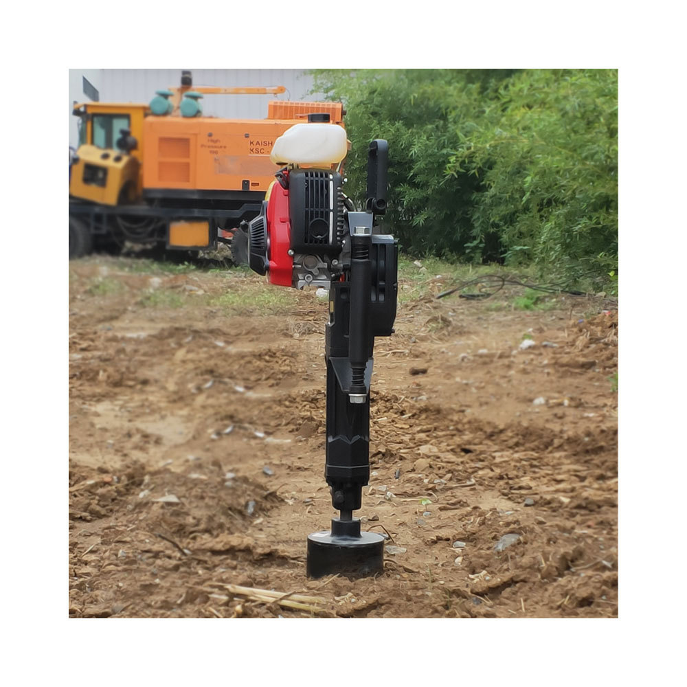 Portable 4-Stroke Gas Powered Pile Driver Low Noise and Hand post driver Vibration Petrol Post Driver  for drilling