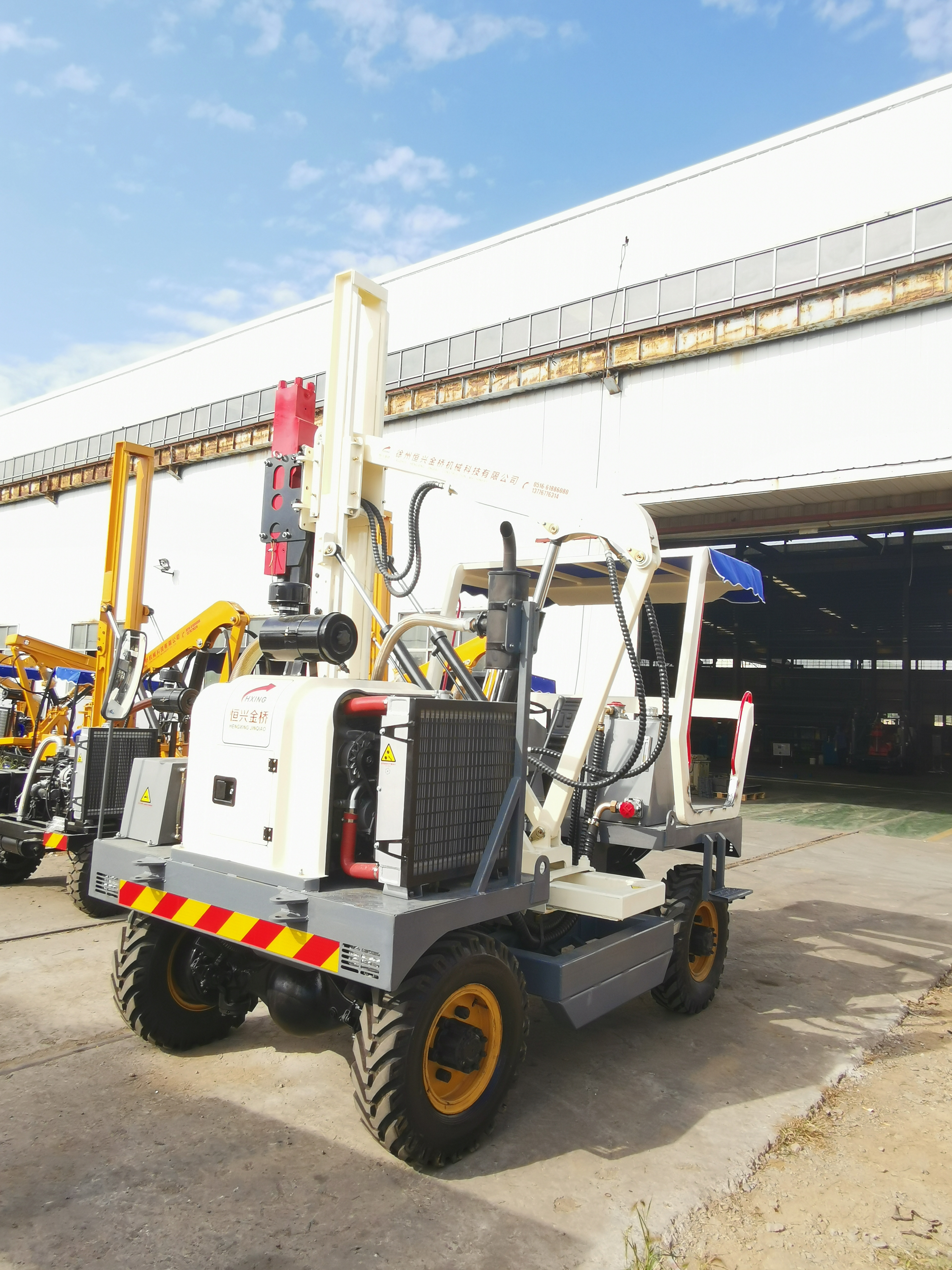 Guardrail post pile truck mounted guardrail pile driver