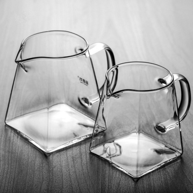 350ml 500ml Square Heat Resistant Borosilicate Glass Water Jug Coffee Jug with stainless steel lid fashionable drinking glasses