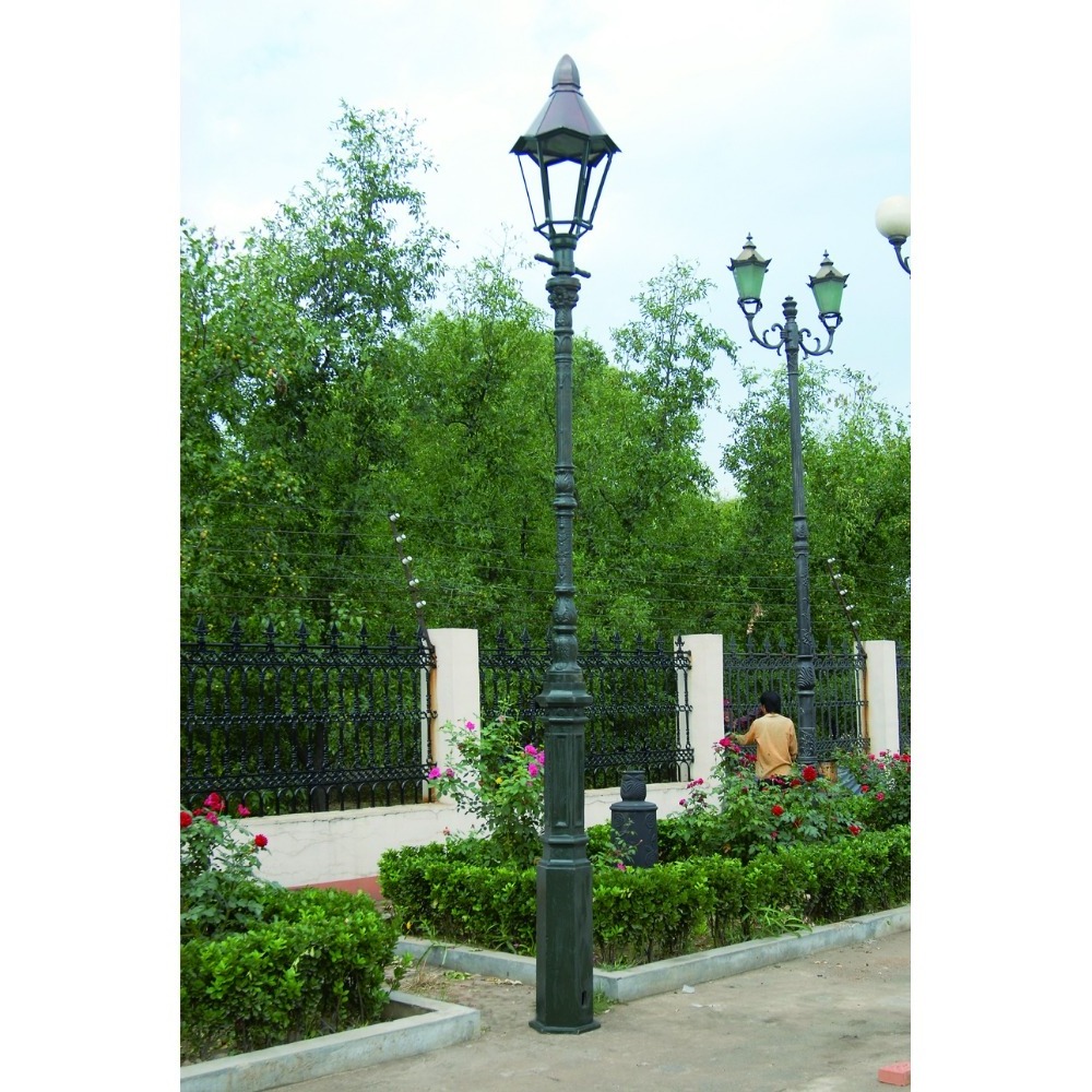 metal cast iron street light pole