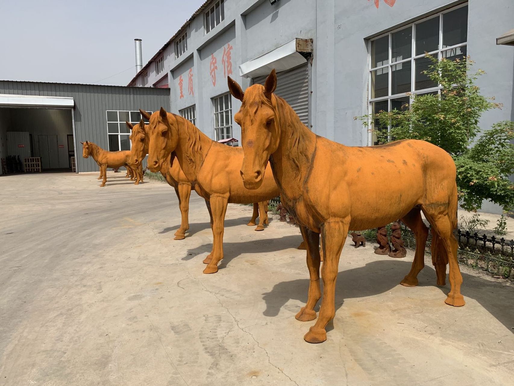 cast iron outdoor large horse statue for garden decoration