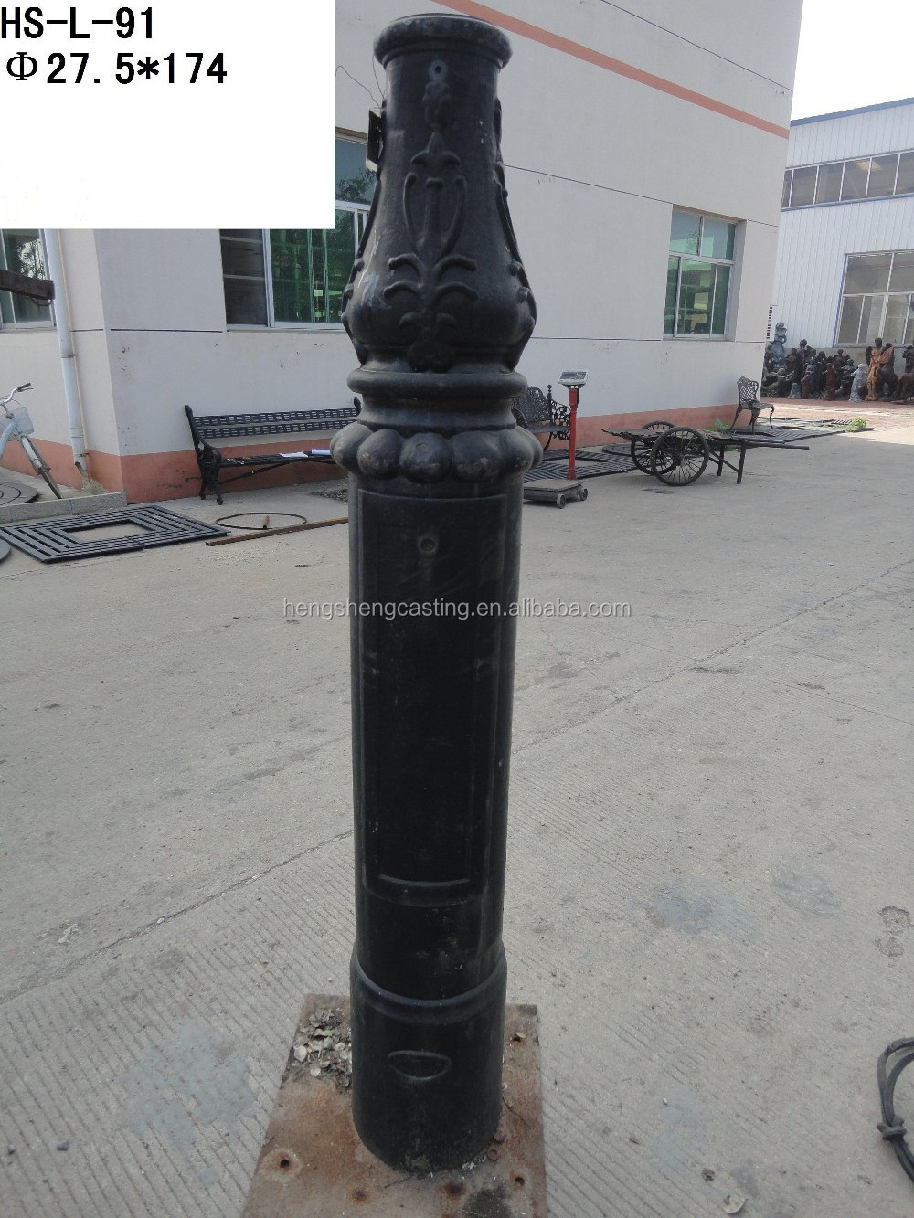 Cast aluminum outdoor lamp post parts base