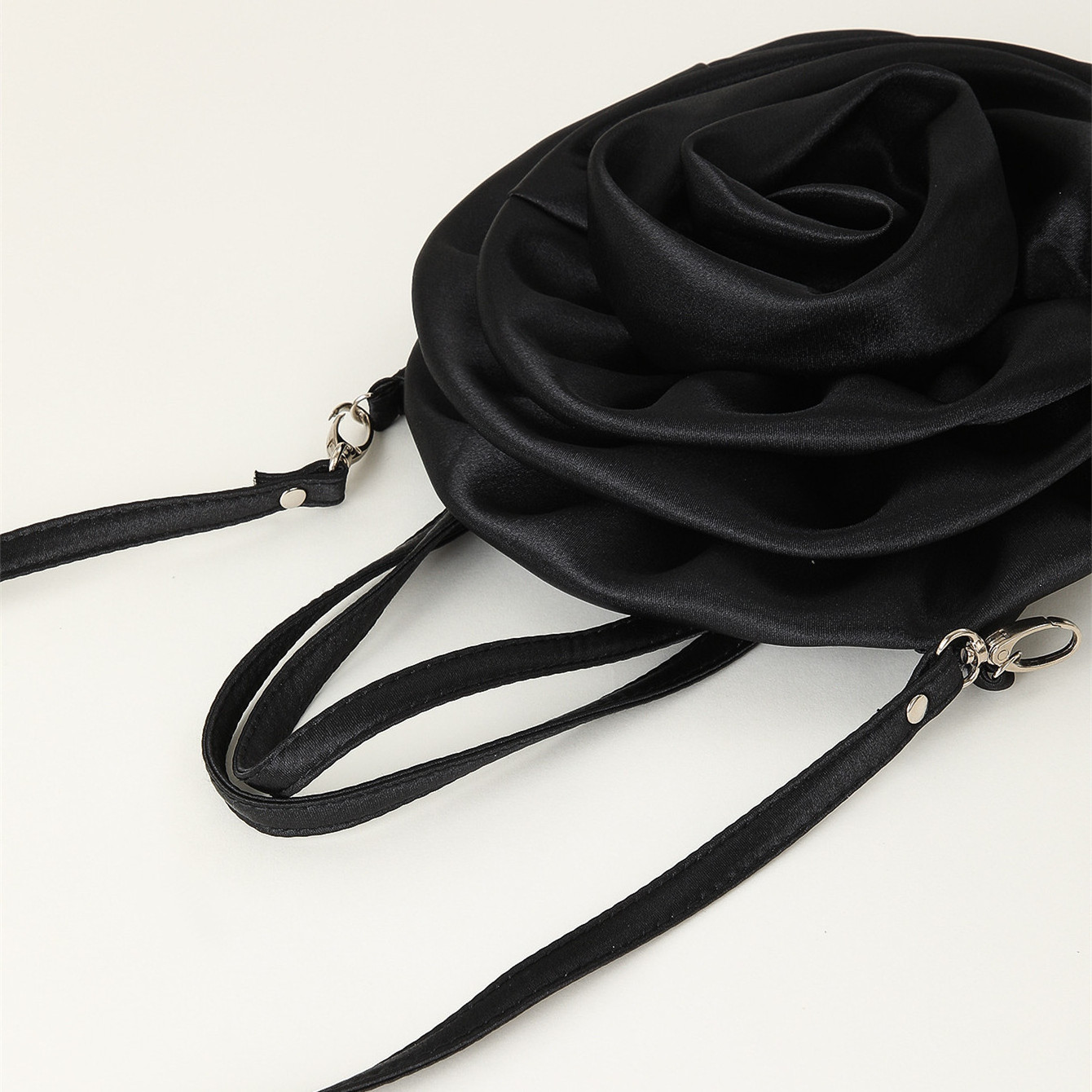 Y2K Style Rose Flower Shape Satin Small Handbags For Girls And Ladies Mini Elegant Purses