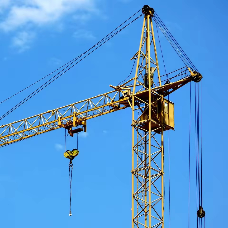 XGT7020-10S1 Crane 10 Ton Construction Mini Cranes Construction Machine Flat Top Tower Crane Engineering Guangzhou China CE ISO