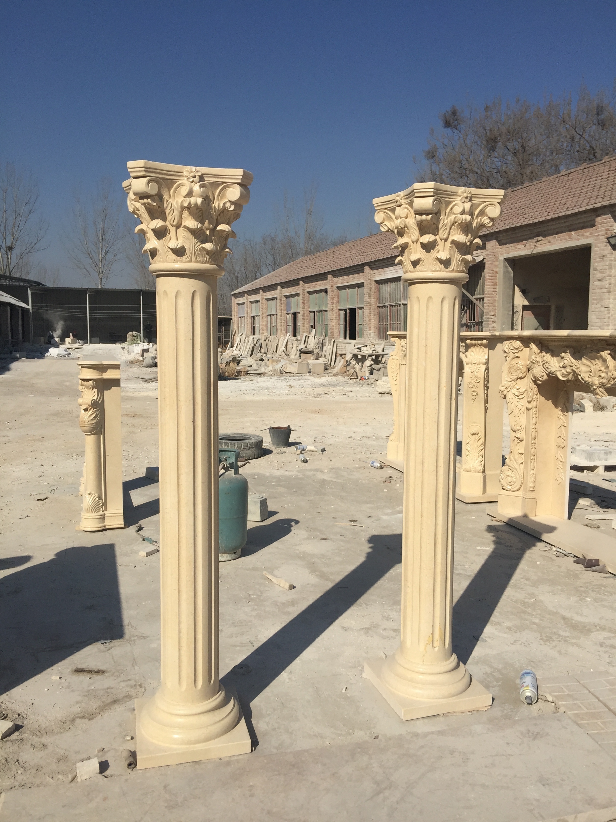 Decorative Yellow Marble Column Sculpture Stone Hollow Column