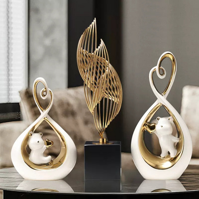 Nordic Luxury Decorative Bear Shape Couple Ornaments Home Decor Creative Animal Ceramic Home Decoration For Living Room