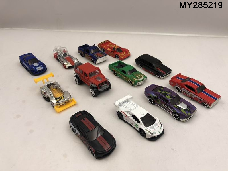 Hot Selling Metal Car Toys Set Die Cast Free Wheel Racing Model 12 Collection Vehicle Play Set for Kids