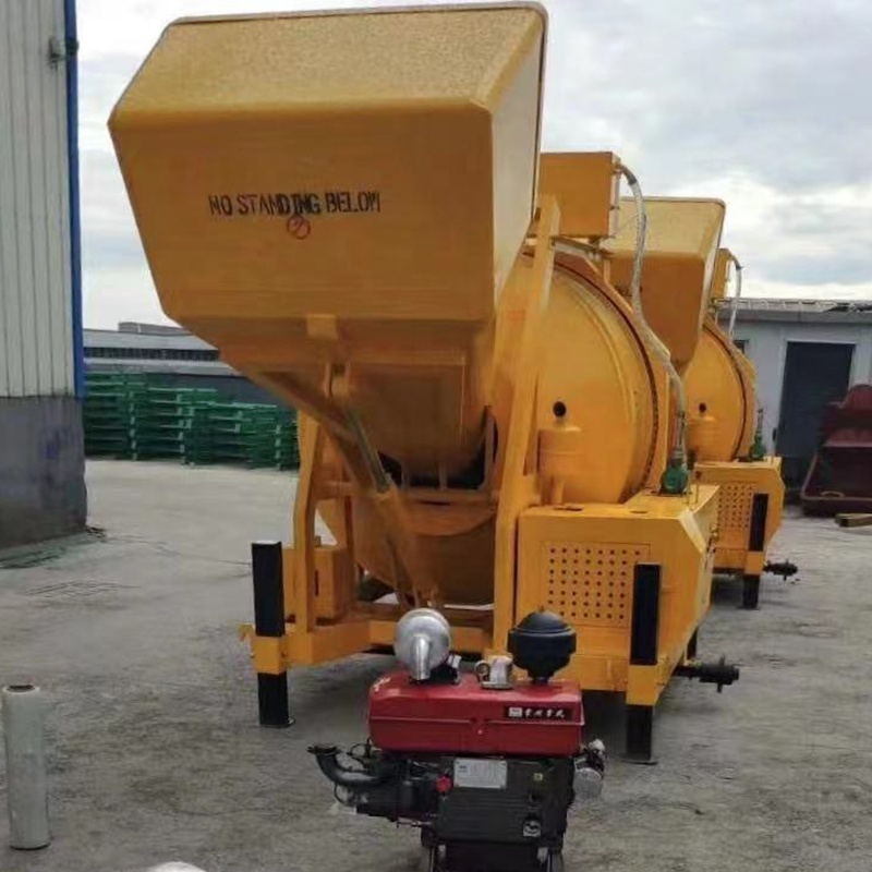 Factory price portable Diesel Small Concrete Mixer machine self loading 350L concrete mixer for sale