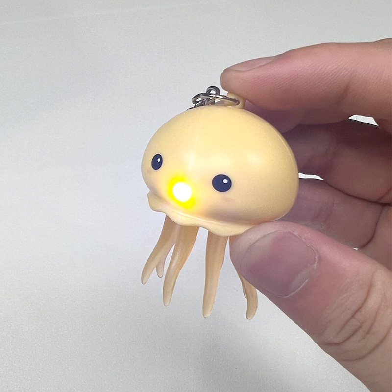 Creative Gift Cartoon Decompression Flashlight Led Electric Jellyfish Key Chain Mini Octopus Keychain With Sound