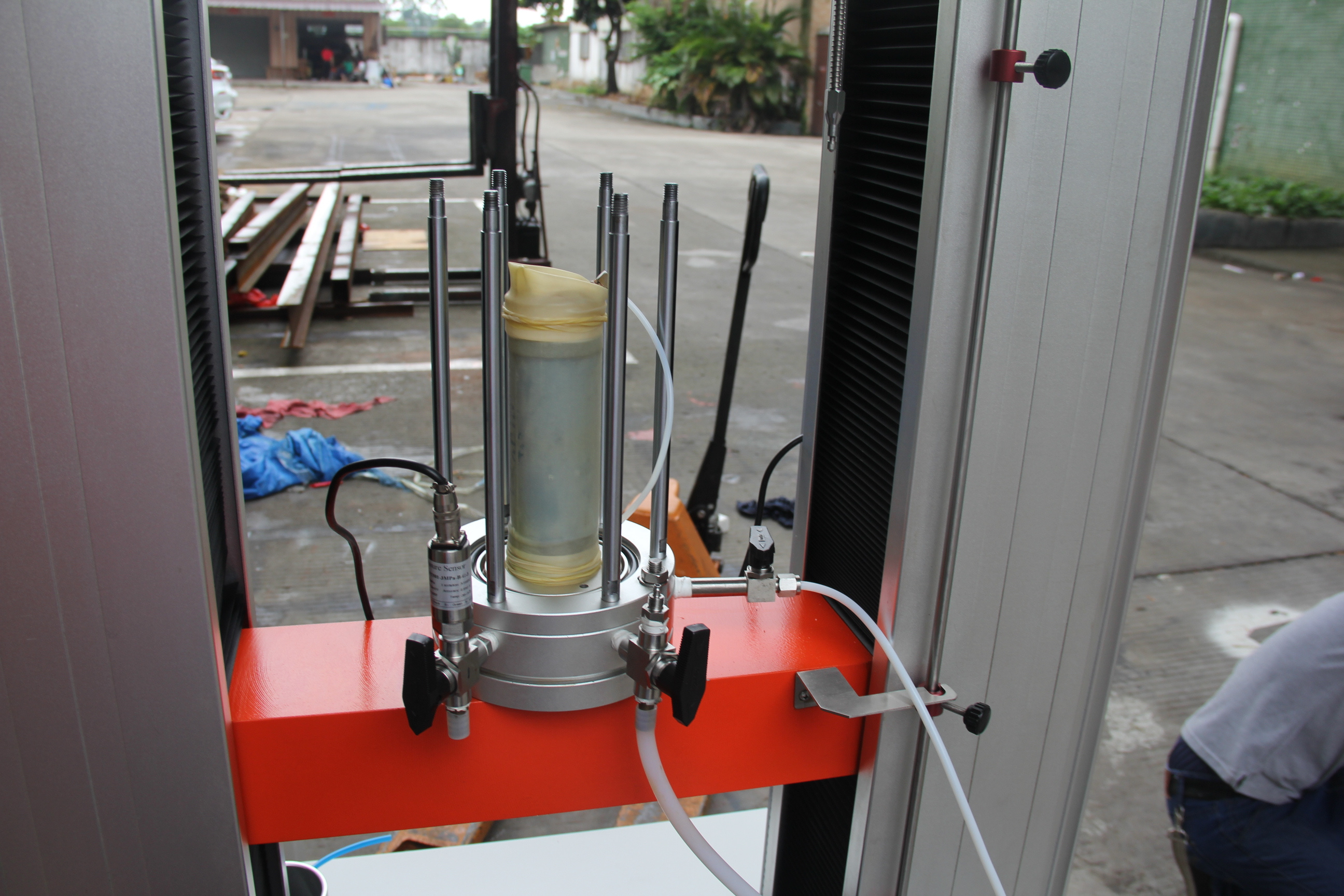 Dynamic Soil Consolidation Triaxial Apparatus for Soil Testing Equipment For Sale