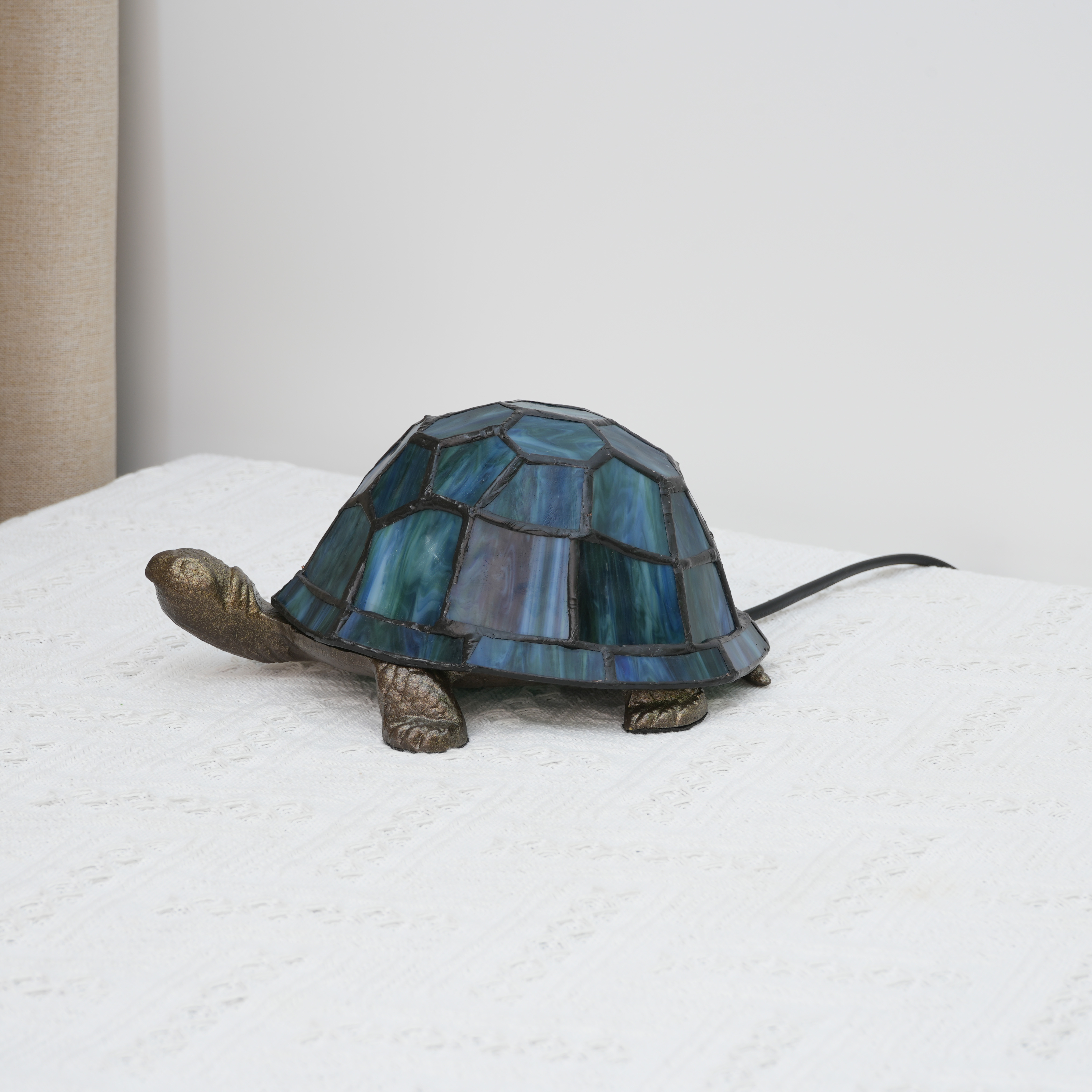 Vintage Animal Tortoise Night Light Deco stained glass Modern Animal small Table Lamp Tiffany turtle desk lamp table light