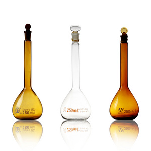 Wholesale Lab Glassware Borosilicate Glass brown Volumetric Flask Measuring Flask