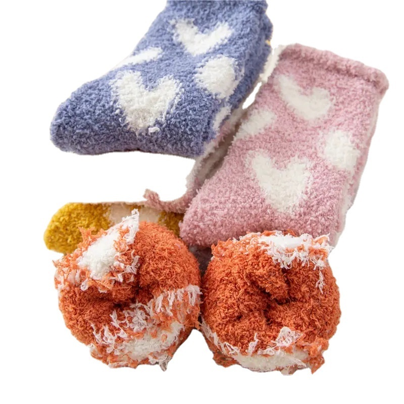 Love Women Cozy Crew Socks Winter Sleep Bed Floor Home Fluffy Socks Coral velvet Heart Pattern Fuzzy Christmas Coral Fleece Sock