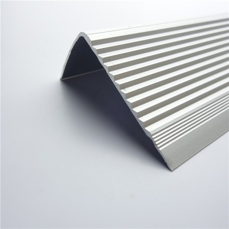 aluminum  L shape anti slip stair edging stair nosing for ceramic tile