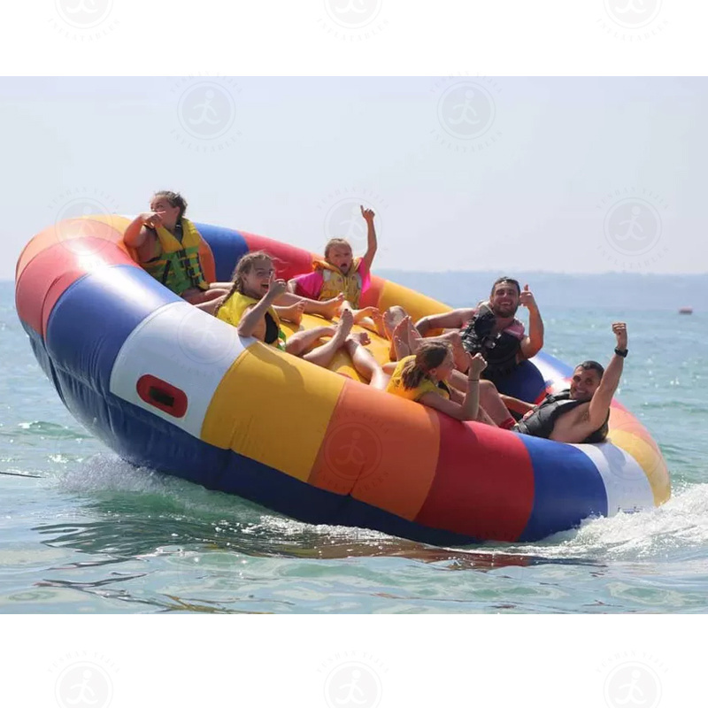 Factory Wholesales Commercial Crazy Inflatable Flying Water Spinning Toy Inflatable Towable Water Tube Disco Boat