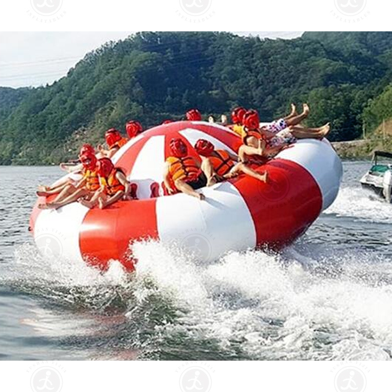 Factory Wholesales Commercial Crazy Inflatable Flying Water Spinning Toy Inflatable Towable Water Tube Disco Boat