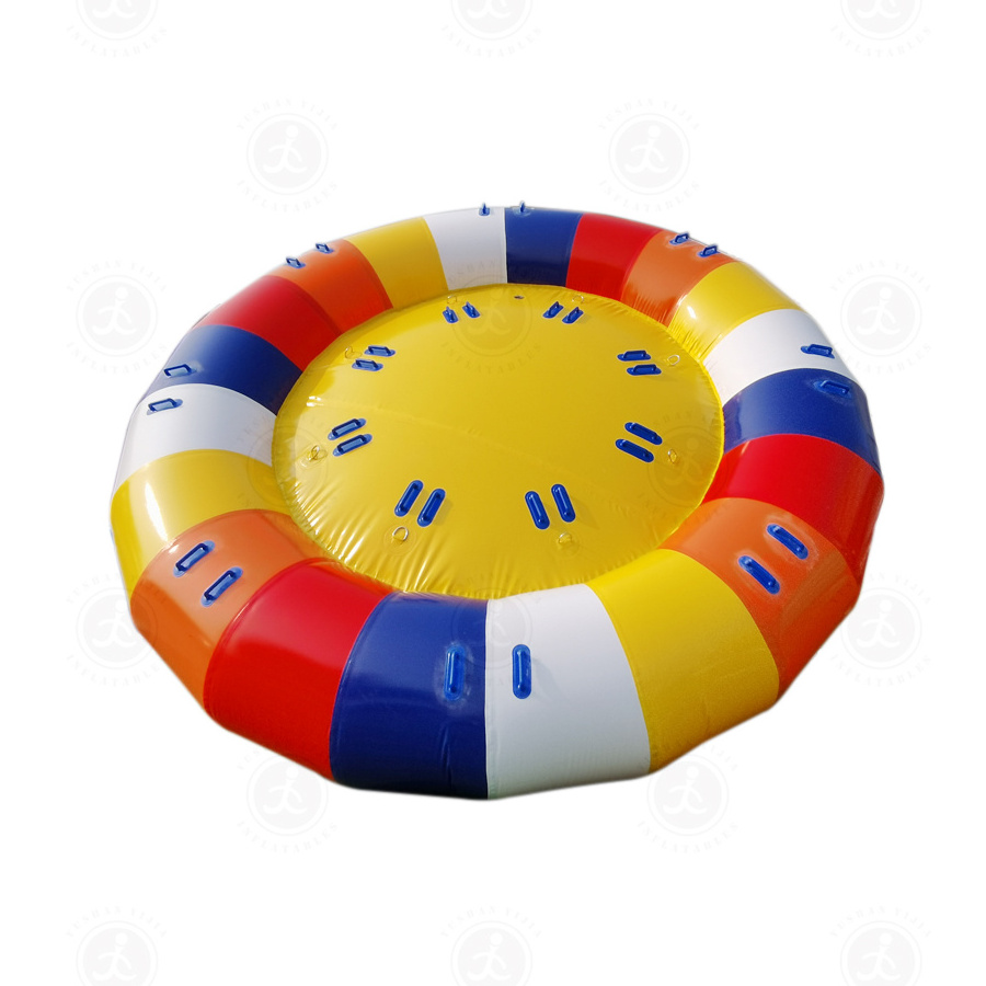 Factory Wholesales Commercial Crazy Inflatable Flying Water Spinning Toy Inflatable Towable Water Tube Disco Boat