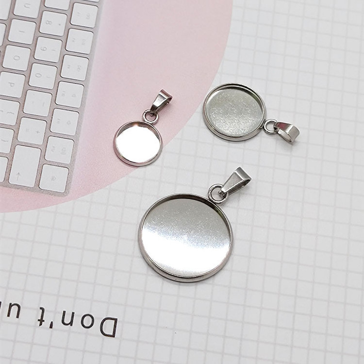 High Quality Stainless Steel Disc Pendant Tray With Melon Clasp Round Blank Bezel Base Tray For Jewelry Making Accessories