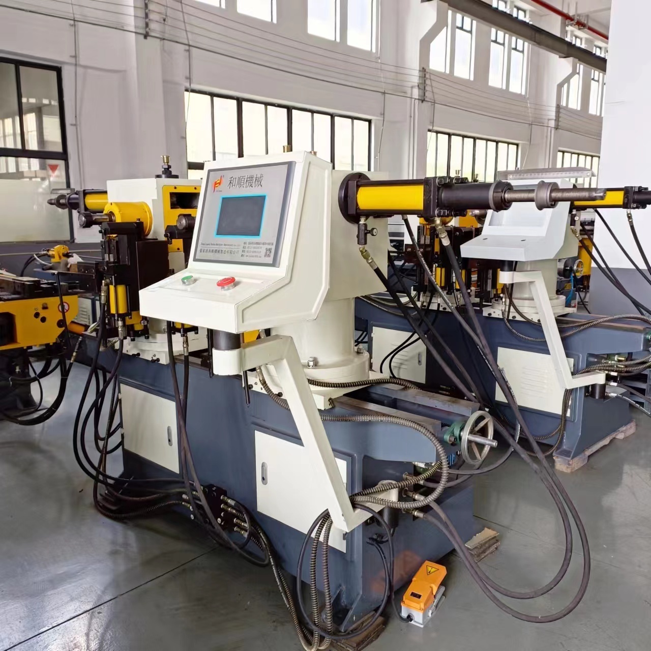 HDB38 Double-head Bending Machine  full automatic pipe bender  Auto parts refueling pipe bending machine