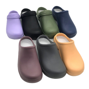 Unisex Factory EVA Garden Shoes Summer Light Nurse Medical Clogs Outdoor Mules with Available Samples-for Men and Women