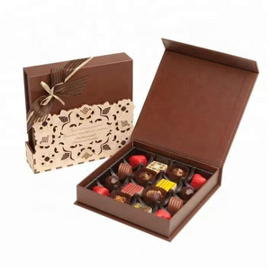 Wholesale Custom Chocolate Macron Cookie Packaging Box Luxury Rigid Gift Box with Cardboard Plastic Dividers