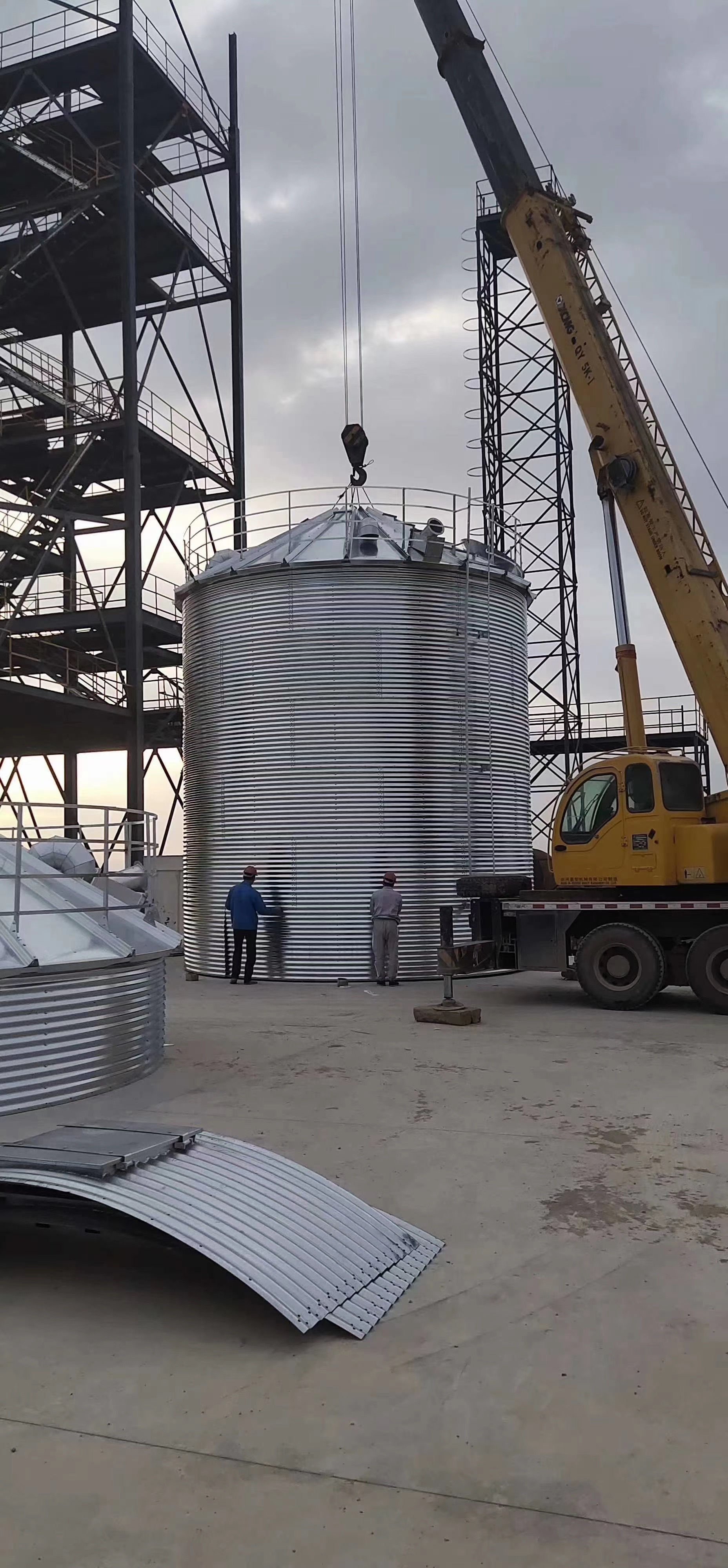 Best prices-grain storage silo/galvanized steel silo for storage maize,feed,rice