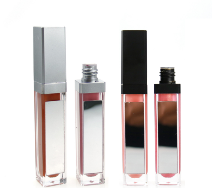 Nude mat lipsticks Moisturizing lipstick case and mirror LED lights China lip gloss supplier