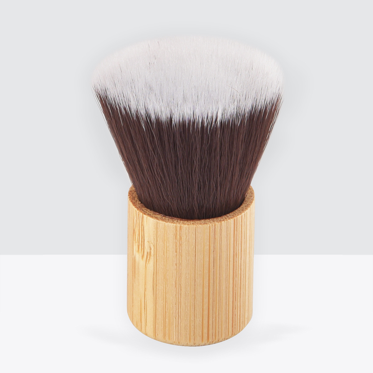 Hot Selling Kabuki Make up Brush Bamboo Cosmetic Tools Custom Logo Loose Powder Blush Brush Single Powder Makeup Brush