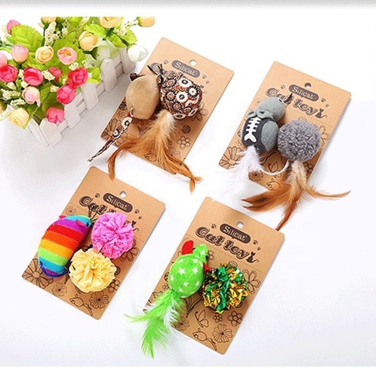 Wholesale interactive catnip cats kittens toys Christmas gift set soft plush mouse balls cat mint chew toys with feather tails