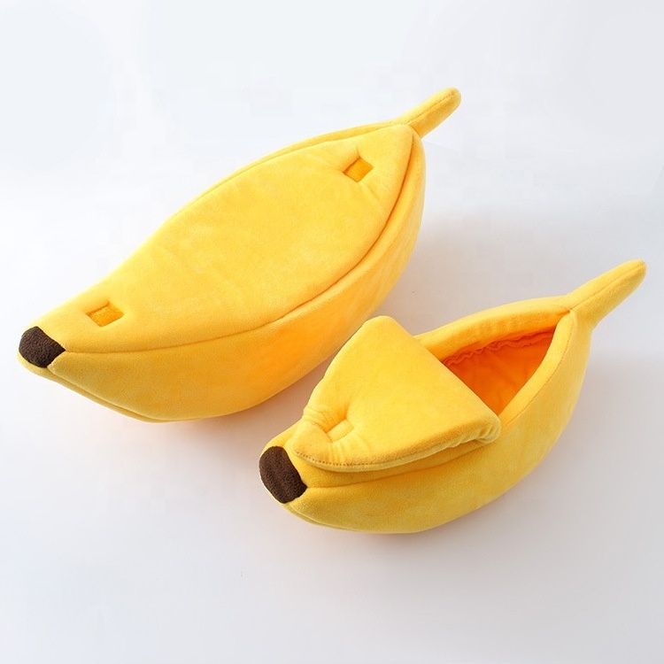 2023 washable lovely style puppy bed popular quality soft closed banana shape pet dog cat nest bed for small animals