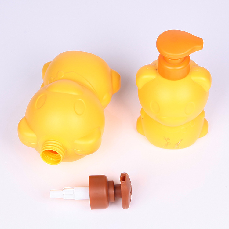 Empty Yellow Bear Shape Plastic Baby Used Shampoo Bottle