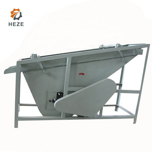 Almond Palm Kernel Cracking Separating Machine Almond Kernel Shell Husking Cracker