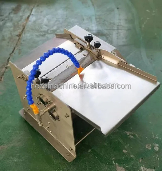 Fish Cleaner Skin Scraper Descaling Fish Scale Removing Deboning Machine