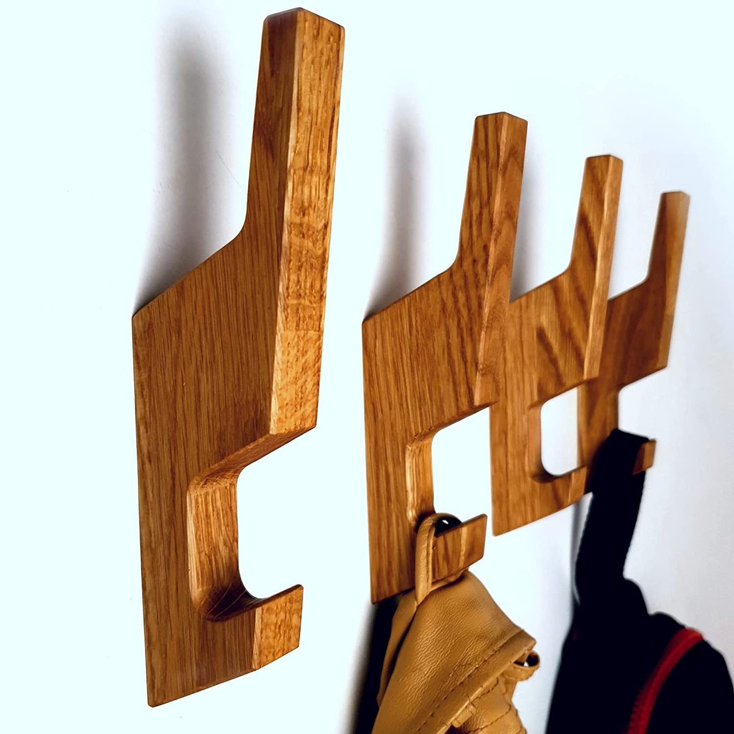 Elegant Single-Tier Oak Wood Wall Hook for Coats Hats Bags Towels-Elegant Wooden Hook Design